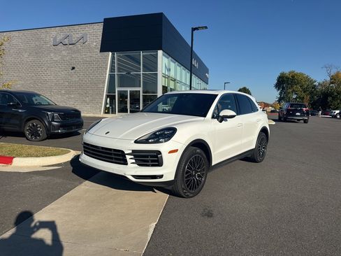 Used 2019 Porsche Cayenne image 49