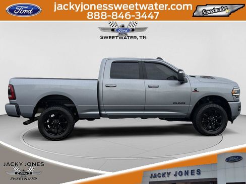Used 2024 RAM 2500 Laramie w/ Night Edition AWD/4WD image 6