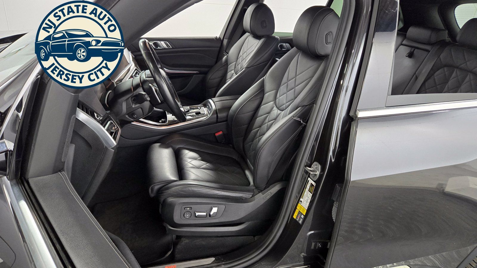 Used 2023 BMW X5 xDrive45e AWD/4WD image 28