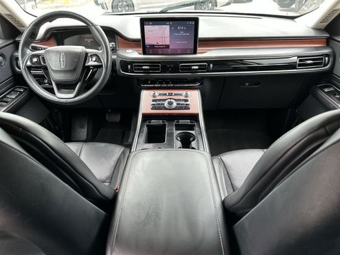 Used 2023 Lincoln Aviator Reserve AWD/4WD image 20