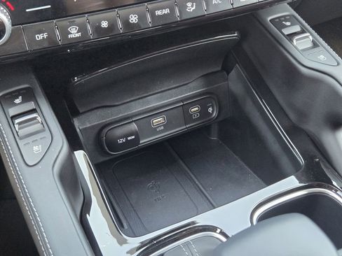 Used 2025 Kia Telluride SX FWD image 21