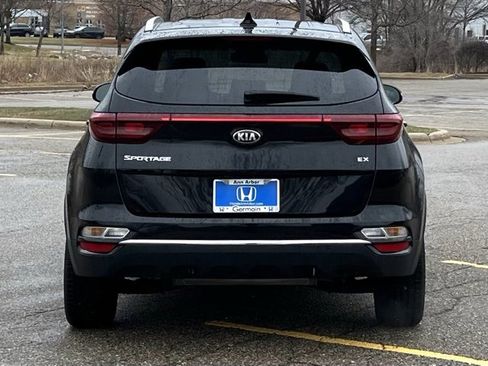Used 2020 Kia Sportage EX image 6