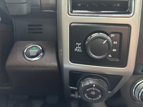 Used 2018 Ford F150 King Ranch w/ Equipment Group 601A Luxury image 38