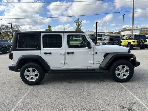 Used 2021 Jeep Wrangler Unlimited Sport image 5