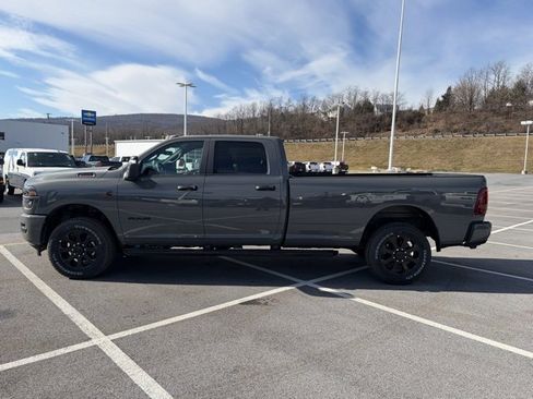 New 2026 RAM 3500 Big Horn image 4