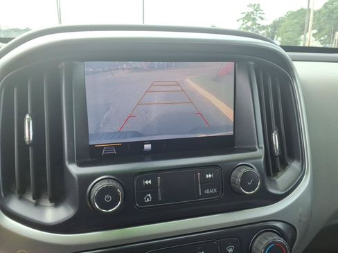 Used 2020 Chevrolet Colorado LT AWD/4WD image 22