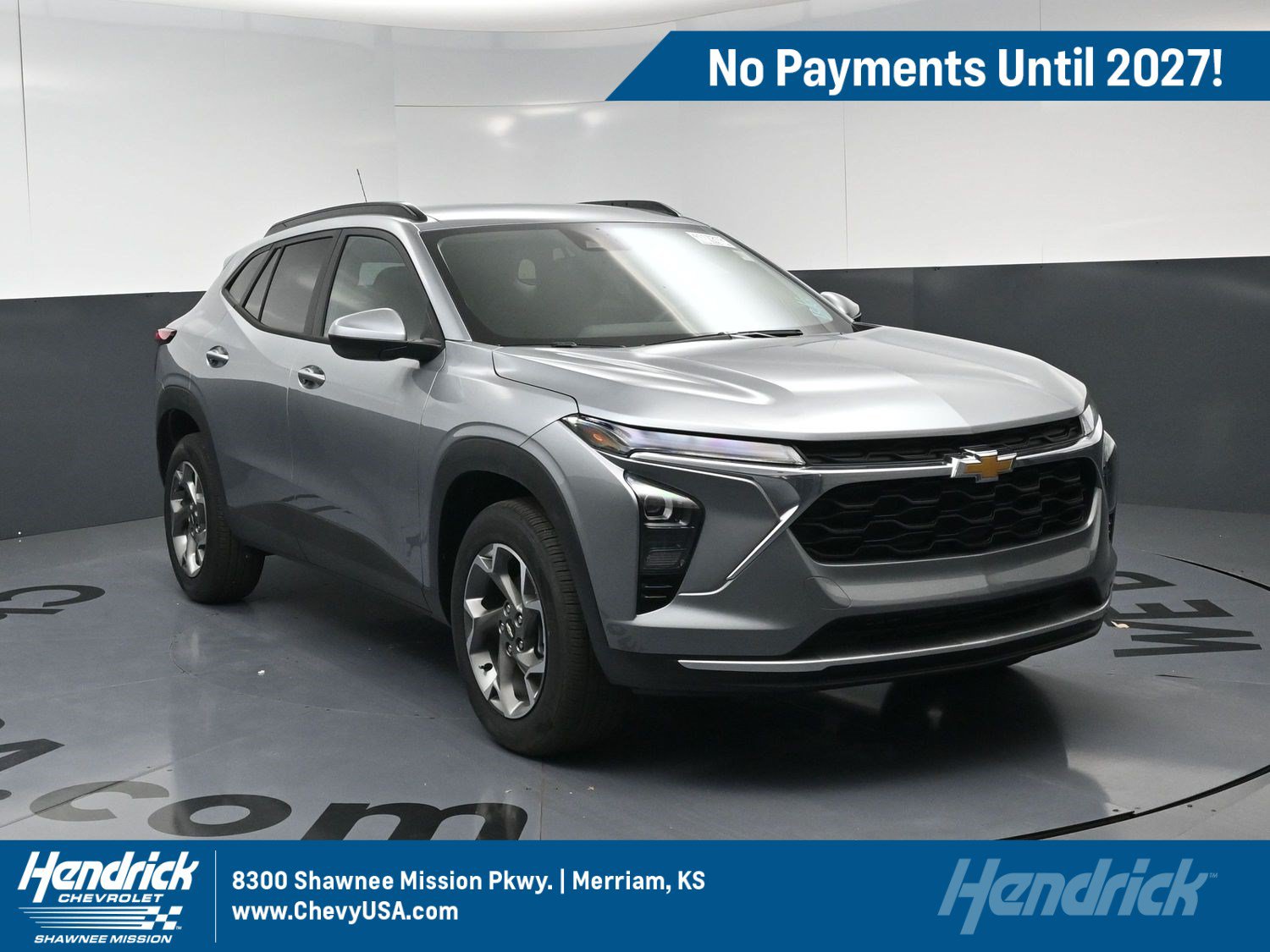 Used 2026 Chevrolet Trax LT FWD image 1