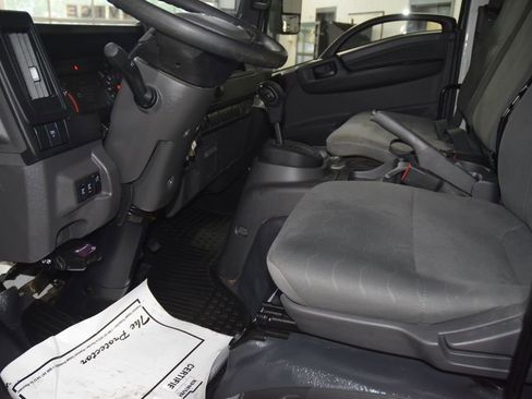Used 2025 Chevrolet Low Cab Forward 5500XD RWD image 26