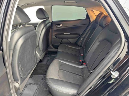 Used 2020 Kia Optima S image 33