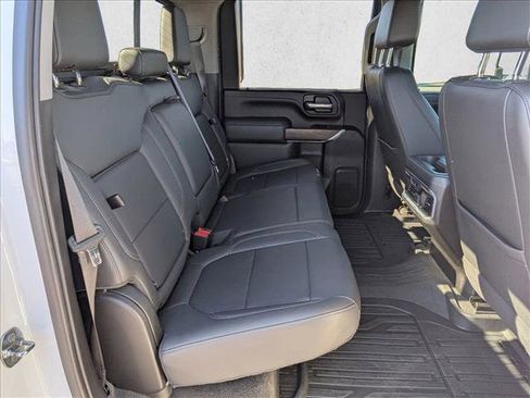 Used 2021 GMC Sierra 2500 SLT w/ Texas SLT Premium Package image 18