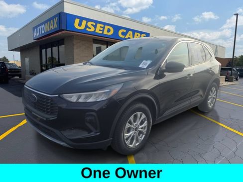Used 2023 Ford Escape Active AWD/4WD image 1
