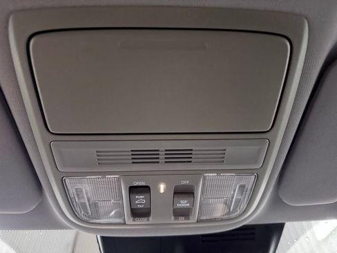 Used 2019 Honda CR-V EX image 22