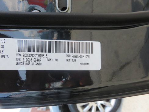 Used 2012 Chrysler 300 Limited RWD image 33
