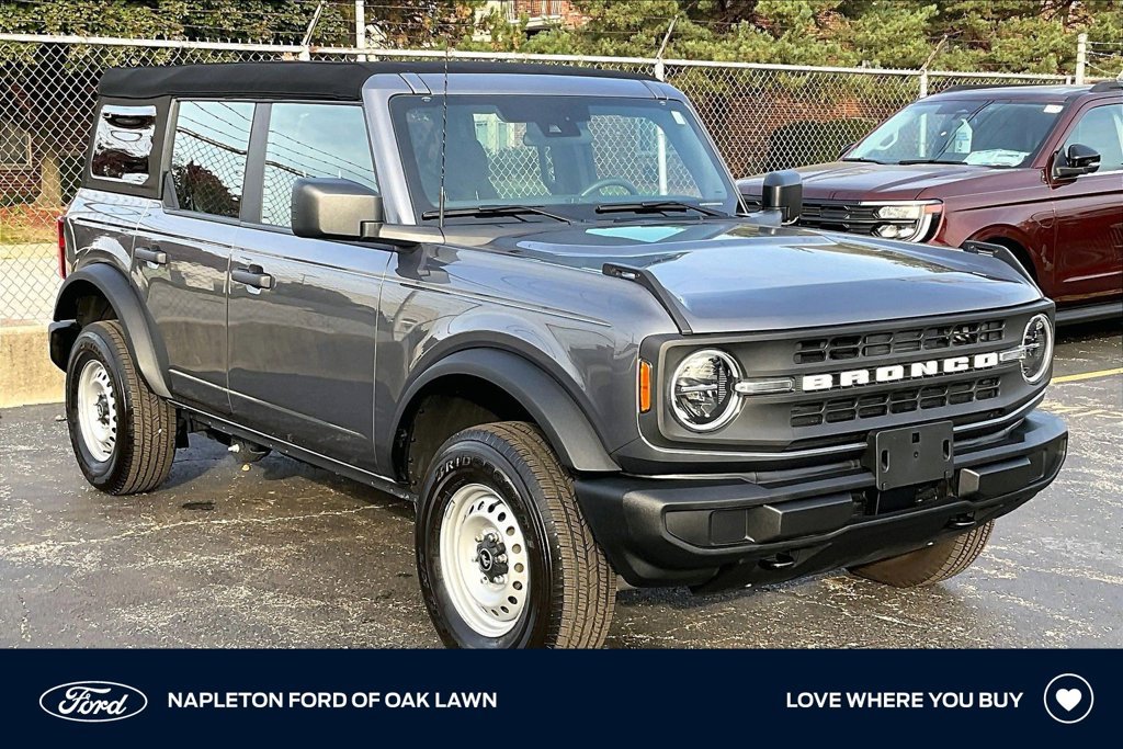 Used 2025 Ford Bronco 4-Door AWD/4WD image 1