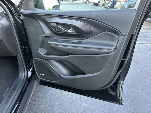 Used 2021 GMC Terrain SLT w/ Infotainment Package II image 10
