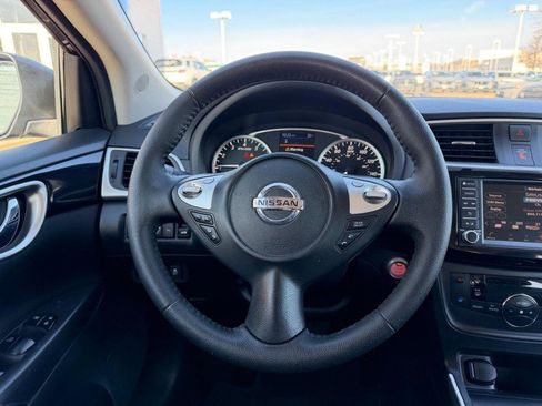 Used 2019 Nissan Sentra SV image 10
