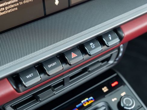 Certified 2021 Porsche 911 Carrera image 22