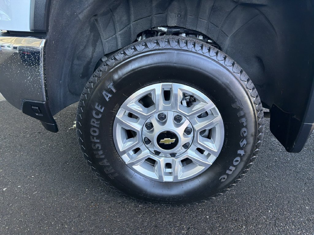 Certified 2026 Chevrolet Silverado 2500 LT AWD/4WD image 33