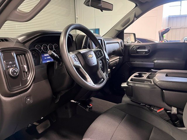 Used 2022 Chevrolet Silverado 1500 Custom w/ Safety Confidence Package RWD image 23