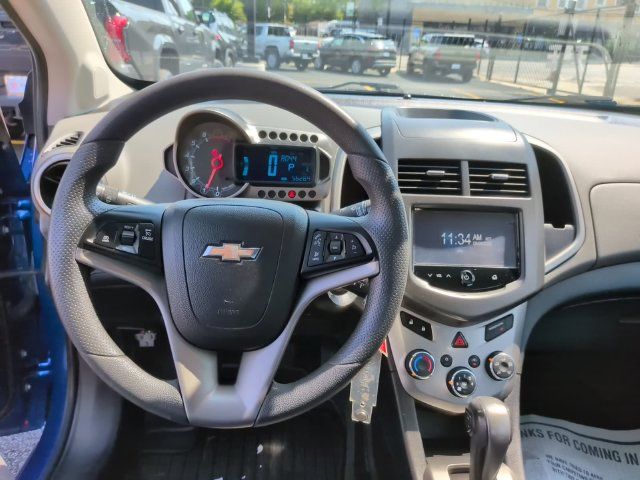 Used 2016 Chevrolet Sonic LT FWD image 23