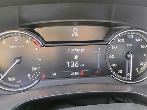 Used 2020 Cadillac XT4 Premium Luxury image 14