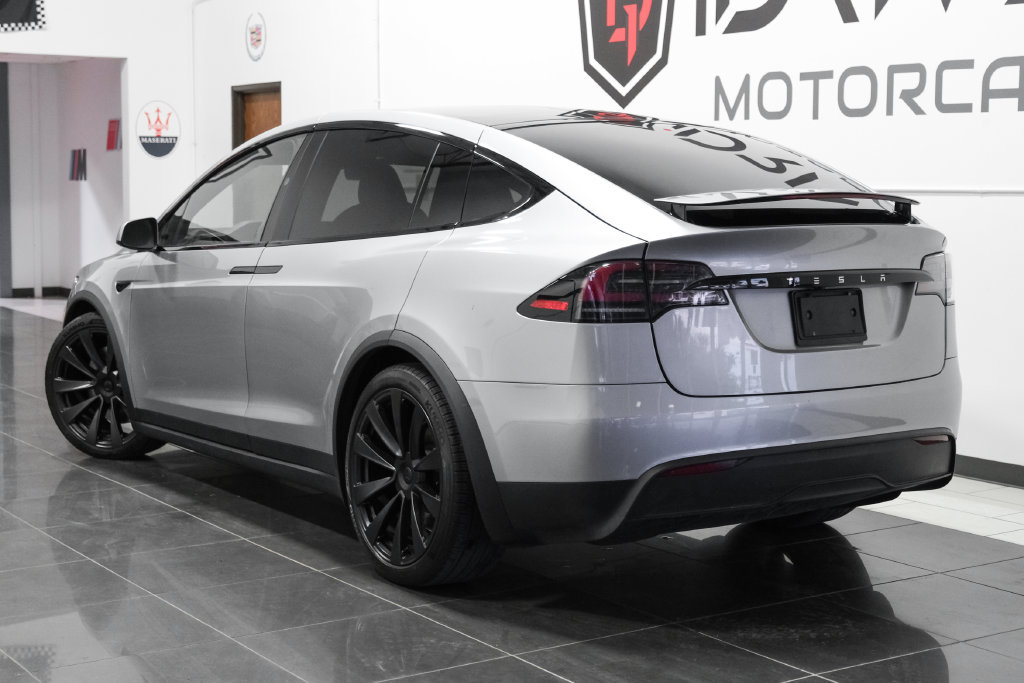 Used 2024 Tesla Model X AWD/4WD image 10