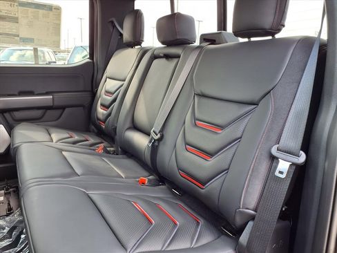 New 2025 Ford F150 Lariat w/ Equipment Group 502A High image 4