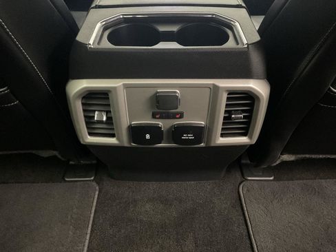 Used 2020 Ford F150 Lariat w/ Equipment Group 502A Luxury AWD/4WD image 25