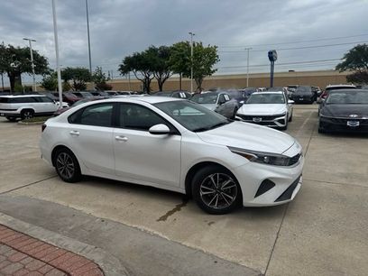 Used 2024 Kia Forte LXS