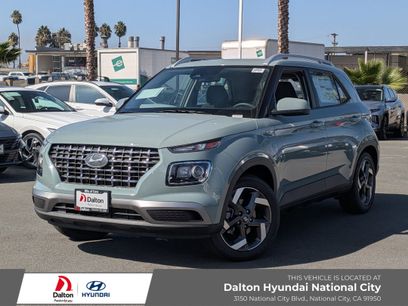 New 2025 Hyundai Venue SEL