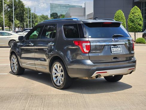 Used 2017 Ford Explorer Limited FWD image 5