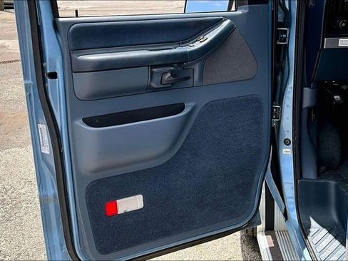 Used 1994 Ford E-350 and Econoline 350 XLT RWD image 18