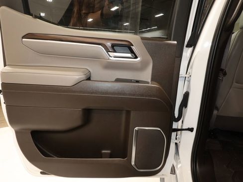 Certified 2023 GMC Sierra 1500 SLT w/ SLT Premium Plus Package image 21