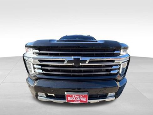 Used 2021 Chevrolet Silverado 3500 High Country image 30