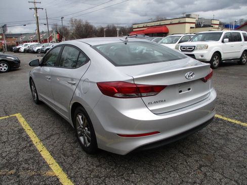 Used 2018 Hyundai Elantra Value Edition image 2