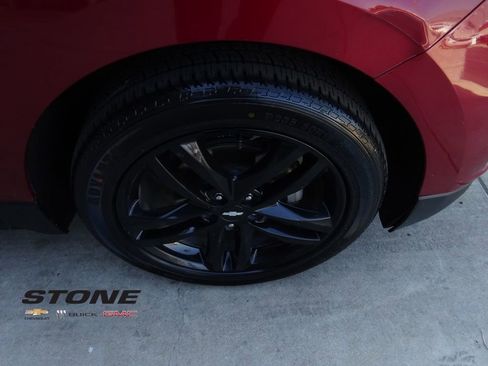 Used 2021 Chevrolet Equinox LT image 10