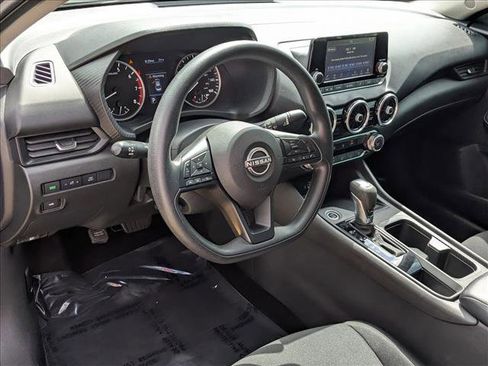 Used 2024 Nissan Sentra S image 10