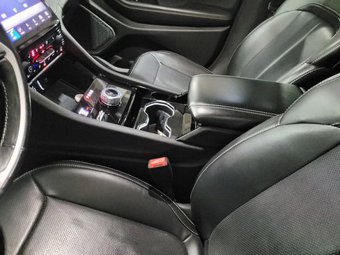 Used 2021 Jeep Grand Cherokee L Limited w/ Luxury Tech Group II image 26