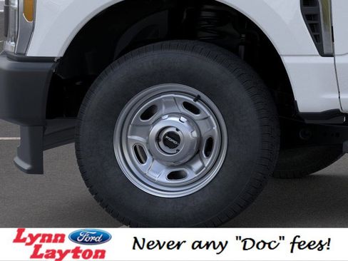 New 2026 Ford F250 XL image 19