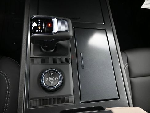 New 2026 GMC Hummer EV SUV image 19