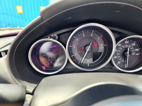 Used 2016 MAZDA MX-5 Miata Club RWD image 17