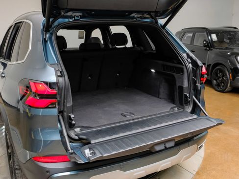 Used 2025 BMW X5 sDrive40i w/ Premium Package RWD image 55