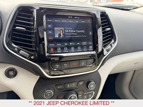 Certified 2021 Jeep Cherokee Limited image 27