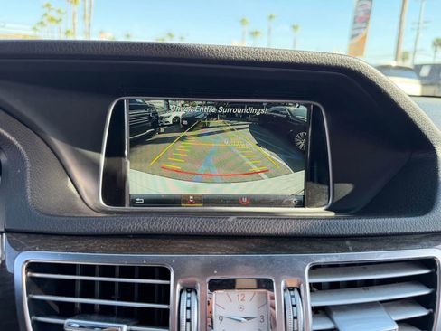 Used 2016 Mercedes-Benz E 350 Sedan w/ Premium Package image 18