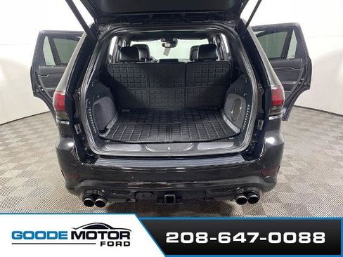 Used 2017 Jeep Grand Cherokee SRT w/ Trailer Tow Group IV AWD/4WD image 21