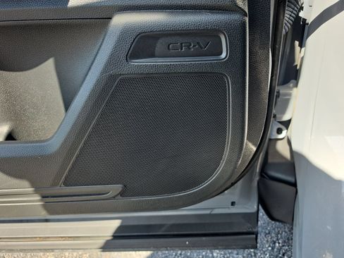 Used 2023 Honda CR-V LX image 15
