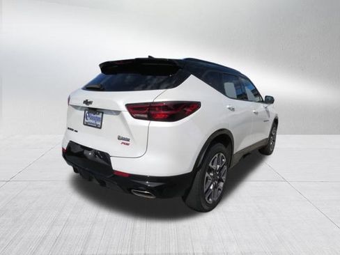 Certified 2023 Chevrolet Blazer RS w/ Driver Confidence II Package image 8