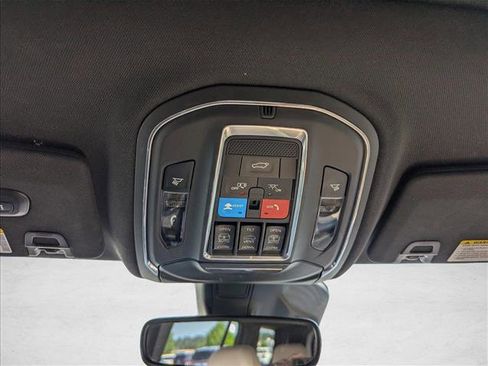 Used 2024 Jeep Grand Cherokee L Limited RWD image 21