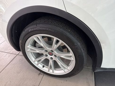 Used 2020 Tesla Model Y Long Range image 9