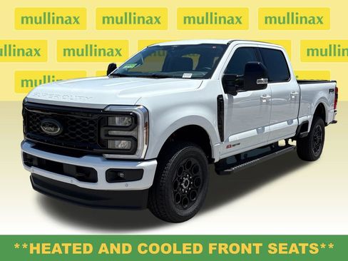 New 2026 Ford F250 Lariat w/ Black Appearance Package AWD/4WD image 16